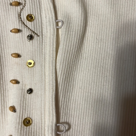 JH Collectibles sweater set. White with bead trim. . Sz 1x - Picture 5 of 7